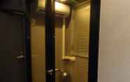 Toilet Kamar 3 THE NELL UENO OKACHIMACHI - Caters to Men
