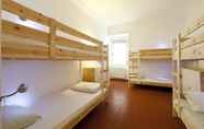 Bedroom 4 Amar Hostel, Suites & Surf Camp