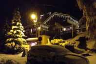 Exterior Chalet Hotel Rhododendrons