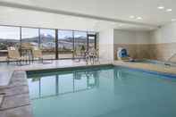 Swimming Pool Hampton Inn & Suites Silverthorne