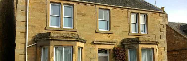 Exterior Moatville Cupar