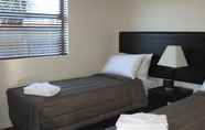 Bedroom 7 Pegasus Gateway Motels and Apartments