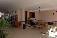 Lobby Bungalows Grimanesa