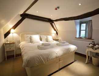 Kamar Tidur 2 The Plough Inn