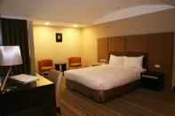 Bedroom Yoyo Hotel