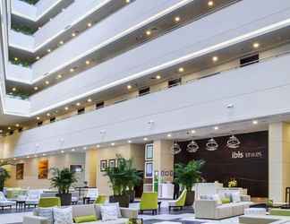 Lobby 2 ibis Styles Dragon Mart Dubai