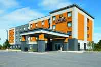 Exterior Quality Inn & Suites