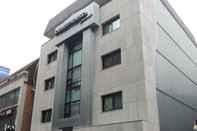 Exterior K-Grand Hostel Gangnam 1