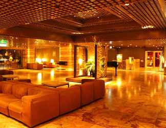 Lobby 2 Gunma Royal Hotel