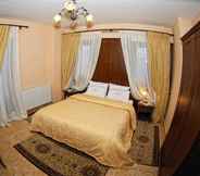 Bedroom 7 Pindos Palace