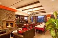 Quầy bar, cafe và phòng lounge Pindos Palace