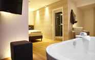 Phòng tắm bên trong 5 Flair Hotel Nieder