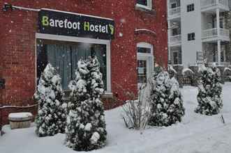 Exterior 4 Barefoot Hostel