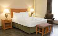 Kamar Tidur 5 Continental Inn & Suites