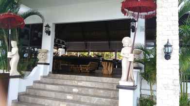 Lobby 4 Royal Pool Villa Bali