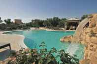 Swimming Pool Masseria Tenuta Specolizzi