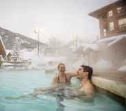 Hồ bơi 2 Panorama Mountain Resort - Premium Condos and Townhomes