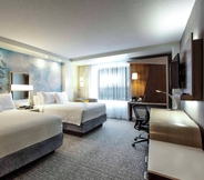 Bedroom 4 Courtyard by Marriott Montreal West Island/Baie D'Urfe