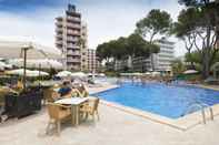 Swimming Pool Hotel Pabisa Sofia