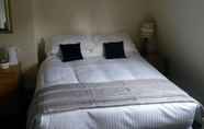 Kamar Tidur 4 The Granby Hotel