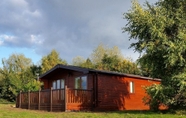 Exterior 5 The Log Cabin Glebe Farm