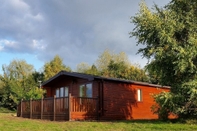 Exterior The Log Cabin Glebe Farm