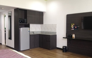 Bedroom 2 Park Inn By Radisson Amritsar Airport