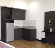 Bedroom 2 Park Inn By Radisson Amritsar Airport