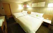 Kamar Tidur 7 Kindness Hotel Juemin