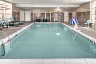Swimming Pool Residence Inn by Marriott Philadelphia Airport