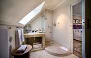 In-room Bathroom 5 Baruch Guest House on Rhodes Noord