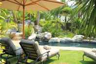 Swimming Pool Villa Chad