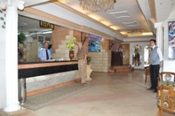 Lobby Regency Hotel