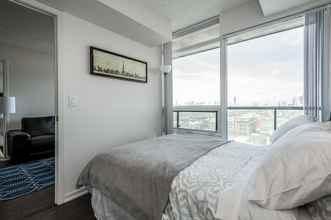 Bilik Tidur 4 Life Suites Soho 2 Bed - 2 Bath CN Tower View