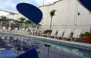 Swimming Pool 5 Hotel Zamba