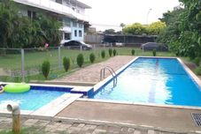 Kolam Renang Hotel Cataratas