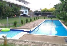 Kolam Renang 2 Hotel Cataratas