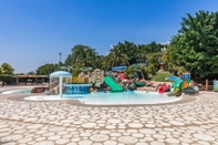 สระว่ายน้ำ Valle Dorado Resort & Parque Acuático