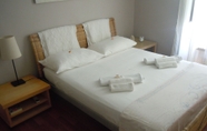 Kamar Tidur 4 Bed and Breakfast Napoletando