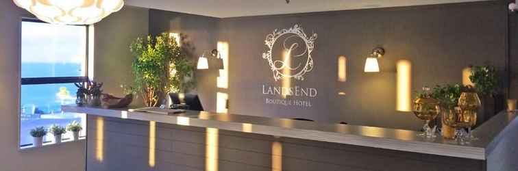 Lobby Lands End Boutique Hotel