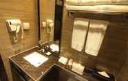 Toilet Kamar 3 Insail Hotels Huanshi Road Taojin Metro Station Guangzhou