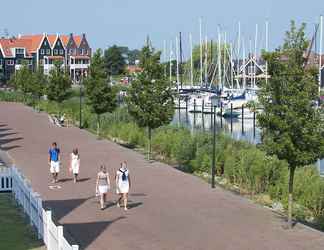 Exterior 2 Roompot Hotel Marinapark Volendam