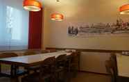 ร้านอาหาร 6 JUGENDGASTEHAUS DRESDEN - Hostel