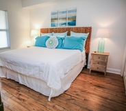 Bedroom 2 Calypso Beach Resort by Panhandle Getaways