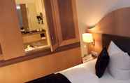 Bilik Tidur 4 Villa Ludwig Suite Hotel & Chalet