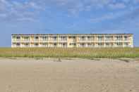 Exterior Drifting Sands Oceanfront Hotel