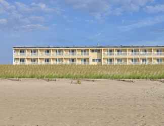 Exterior 2 Drifting Sands Oceanfront Hotel