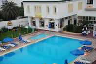 Swimming Pool Hotel Topkapi Beach