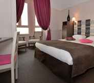 Bedroom 4 Hotel des Bains