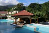 Kolam Renang Splash Oasis Resort Hotel